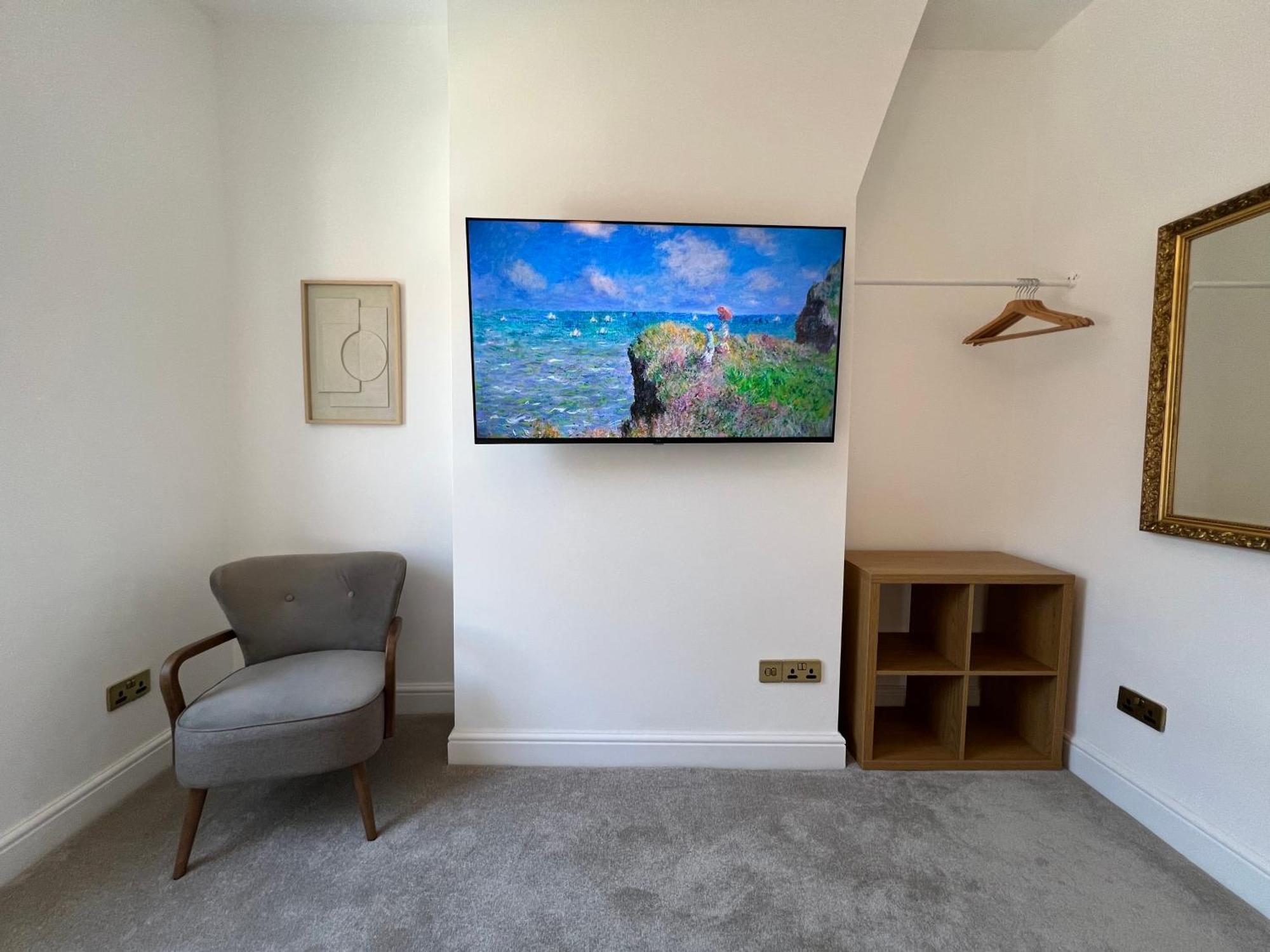 Coco House - 3 Bedrooms Holiday home Liverpool