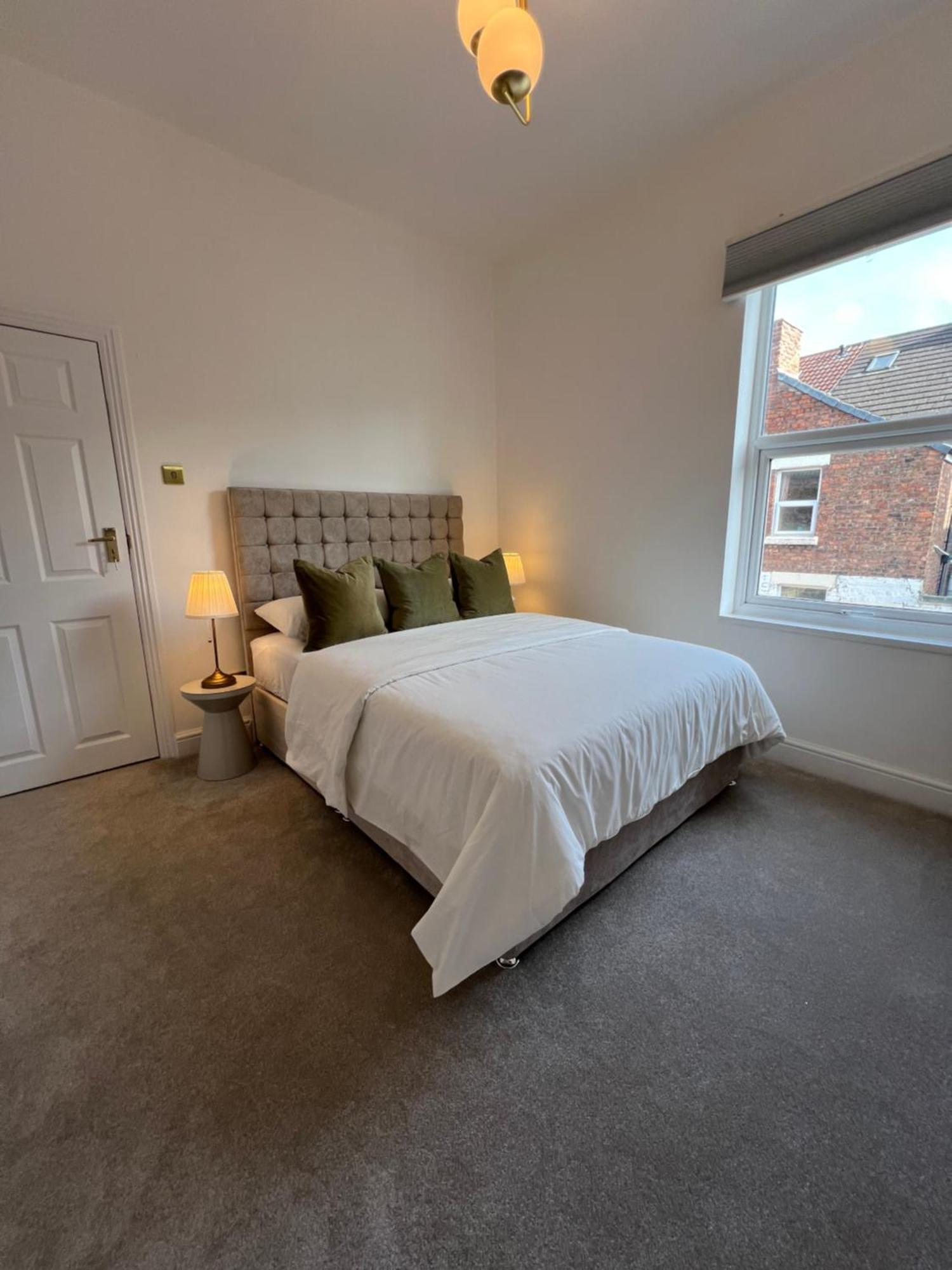 Coco House - 3 Bedrooms Liverpool